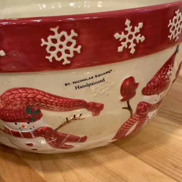 NWOT beautiful mixing bowl and matching mugs, $25 - Picture 5 of 6
